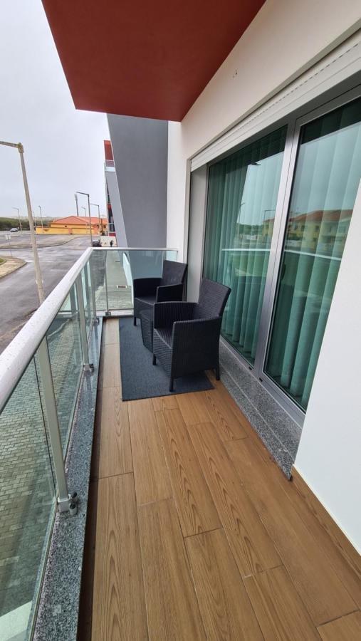 Consolacao Beach Apartment Peniche Exterior photo